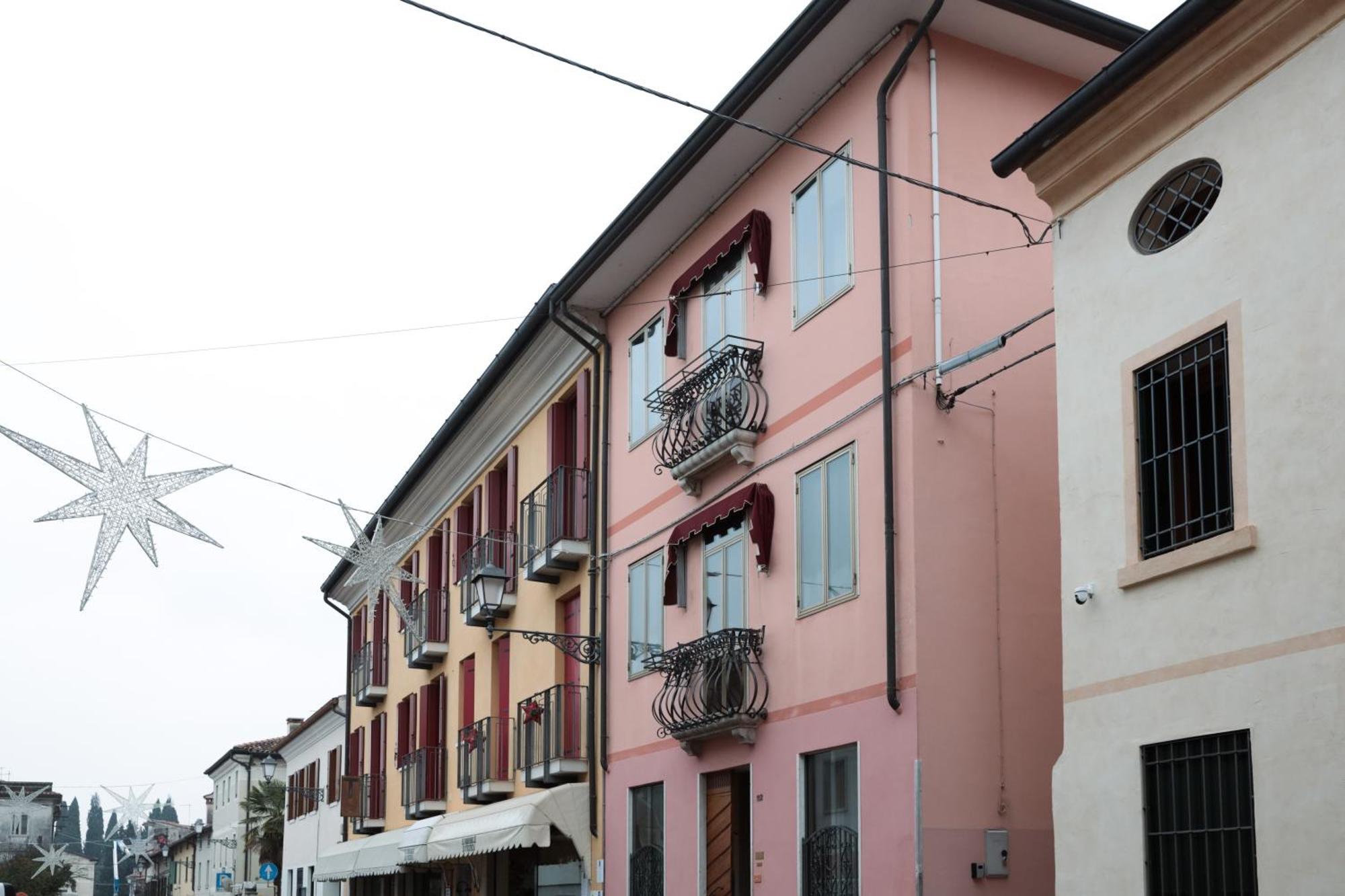 Ponte Vecchio, Elegante Appartamento A Due Passi Dal Centro Bassano del Grappa Exteriér fotografie